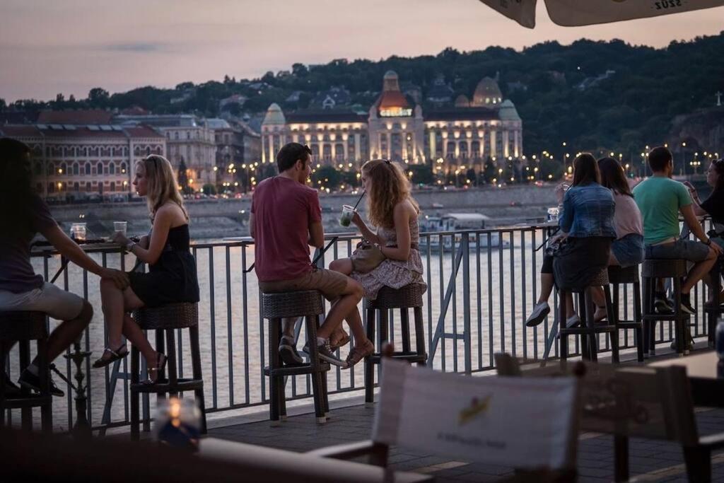 Luxurious Studio Located In The Heart Of Budapesta Exterior foto